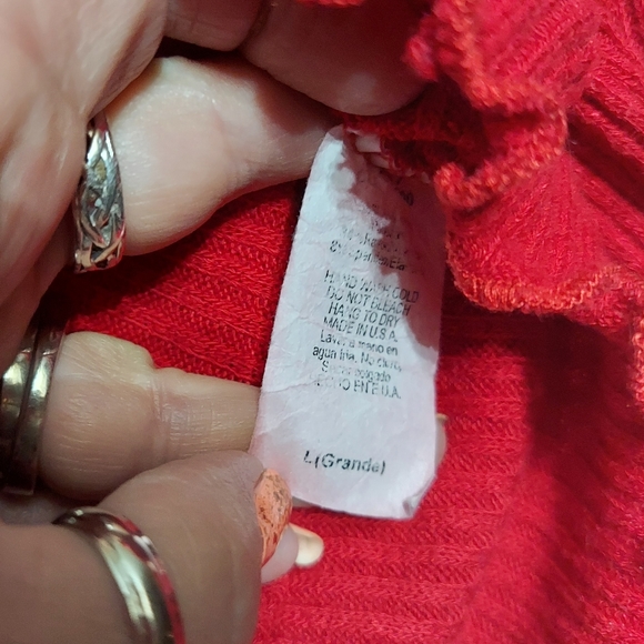 Red Crop Sweater Sz L - Picture 2 of 4